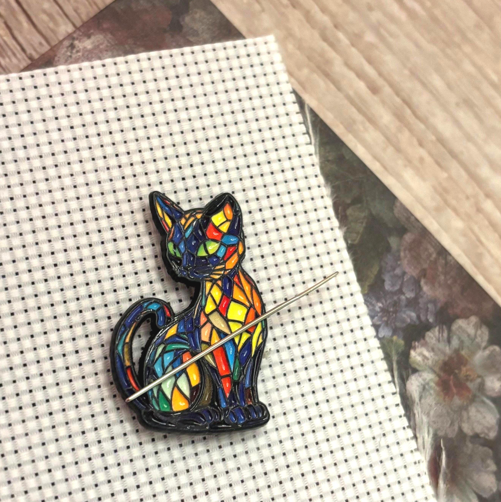 Colorful Cat Needle Minder