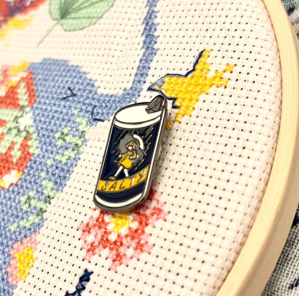 Salty Girl Needle Minder